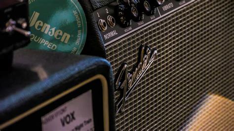 fender mustang 1 review.